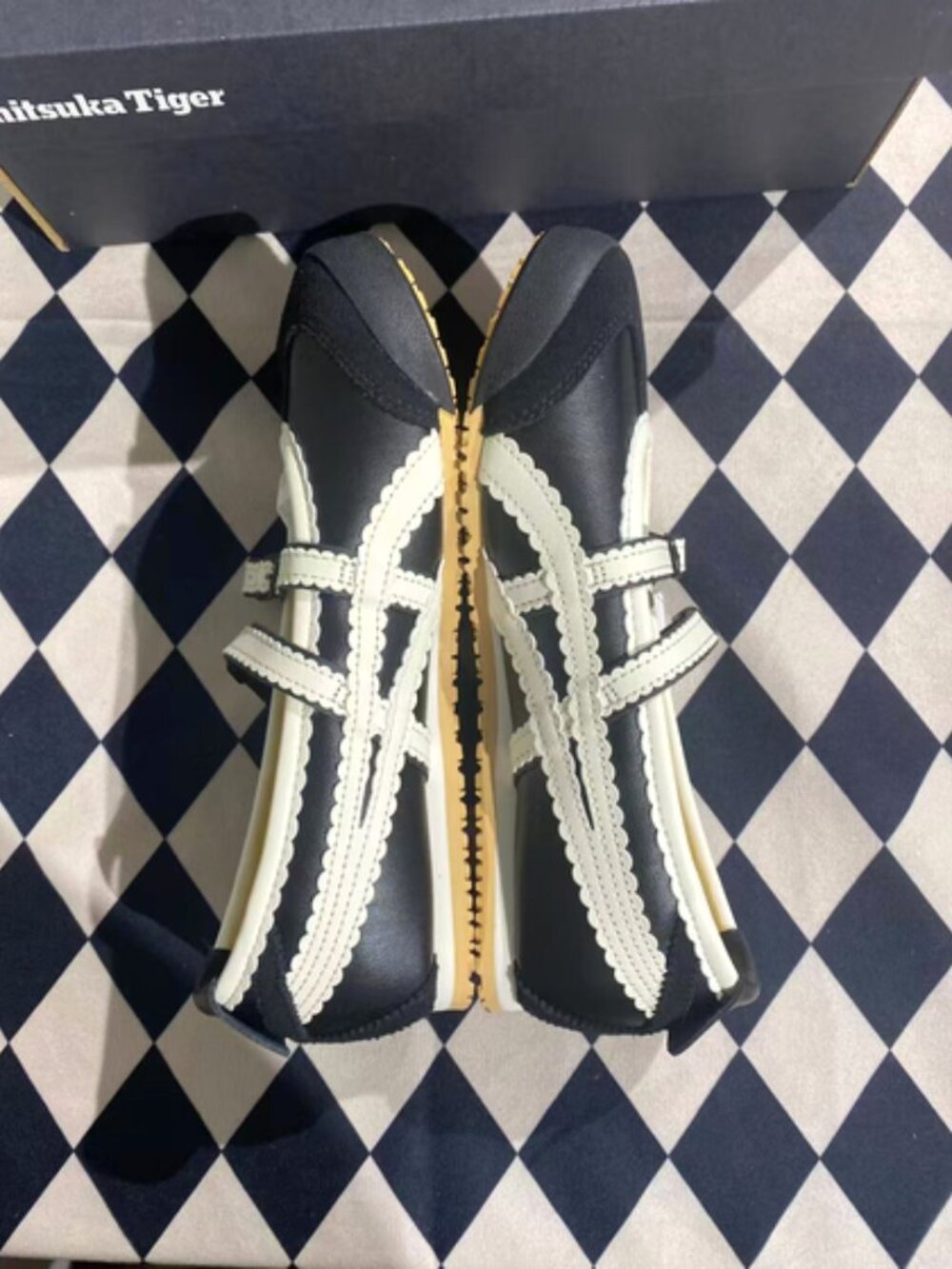 🔥 Onitsuka Tiger Mexico 66 Ballet Shoes | Black White | Women | Low Profile Sli - Picture 3 of 8